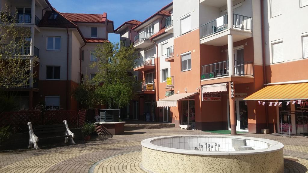 Hajdúszoboszló Baby Apartman 아파트 외부 사진