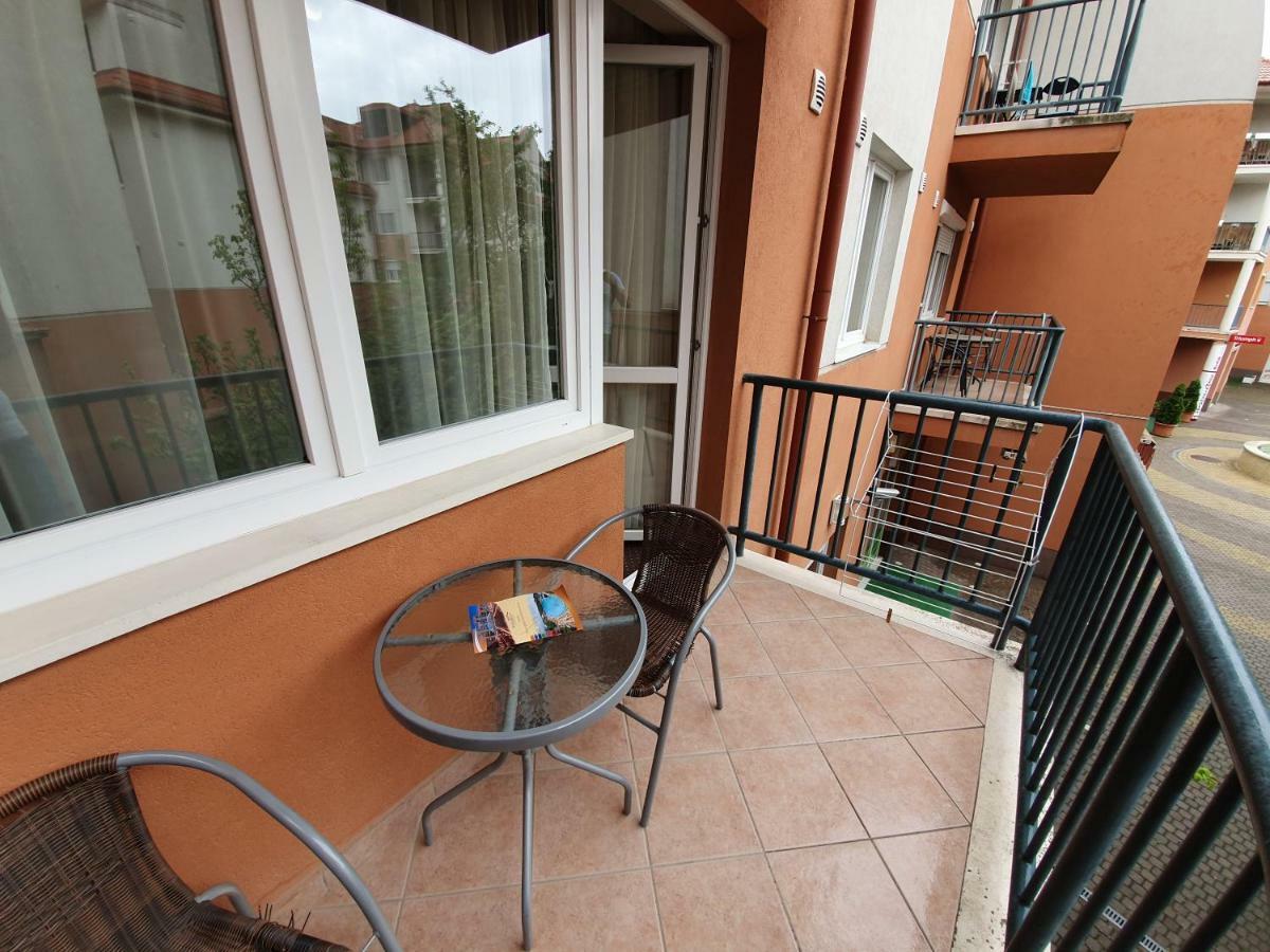Hajdúszoboszló Baby Apartman 아파트 외부 사진