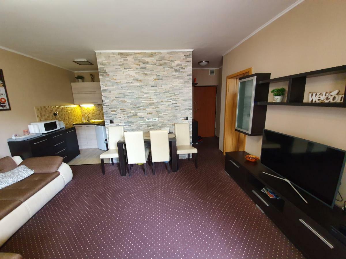 Hajdúszoboszló Baby Apartman 아파트 외부 사진